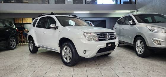 RENAULT DUSTER 2.0 DYNAMIQUE 4X4 16V FLEX 4P MANUAL